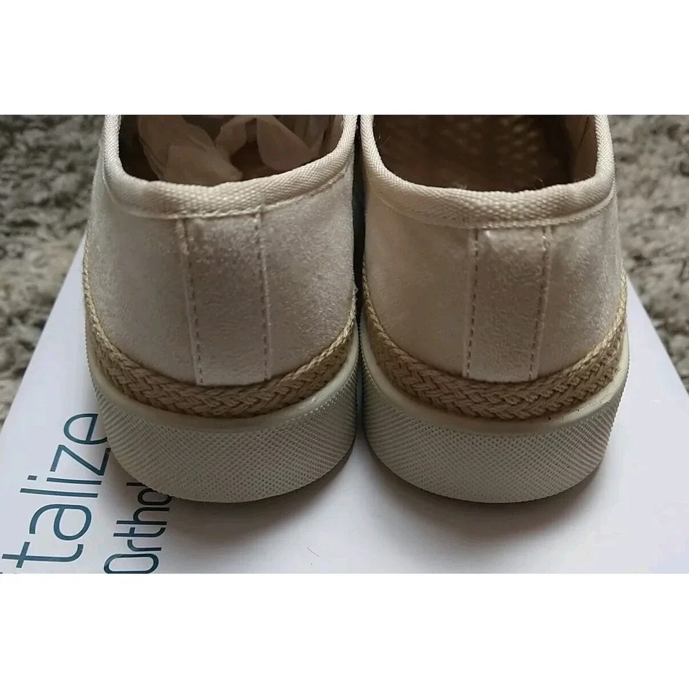 Women's Sonoma Vitalize Ortholite Erase white Slip On Shoe Size 7